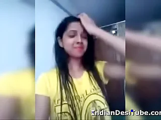 Desi Indian Cute Comprehensive Undressing Fingering Pussy IndianDesiTube.com